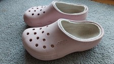 Crocs Clogs gefüttert Hausschuhe Mädchen rose Jibbitz Gr. XS W 4-5 (33 34 35) 1A