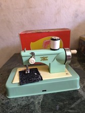 Casige Kinder HandNähmaschine ♥️  Vintage Mint Mit Originalem Karton