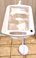 XL Standlupe Lupe  LED A4