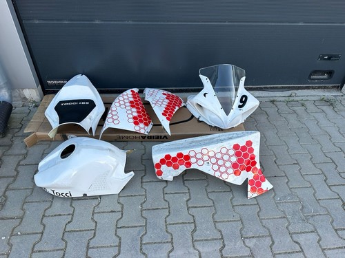 Rennverkleidung racing gfk - rennverkleidung,