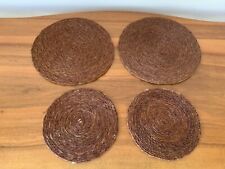 4 runde braune Bast Untersetzer Tischsets 70er Jahre 20 cm / 26,5 cm