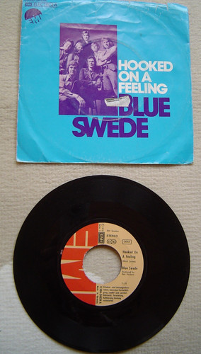 Blue swede hooked - blue, a