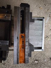 Allmatic LC 160/200  Hochdruckspanner Maschinenschraubstock 2 Stück verfügbar