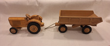 DDR Holztraktor + Anhänger