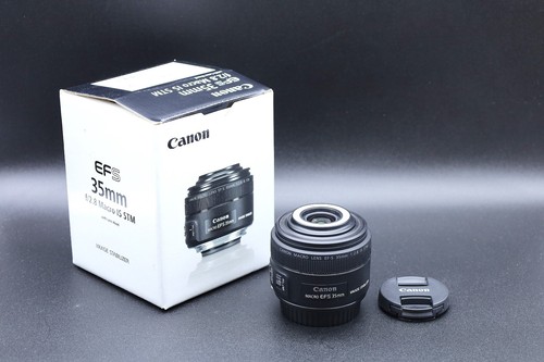 Canon 35mm 8 macro is - f2.8,