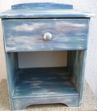 Kommode, kleines Schränkchen im Vintage-Look