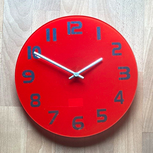 Nedis wanduhr rund rot analog - nedis,