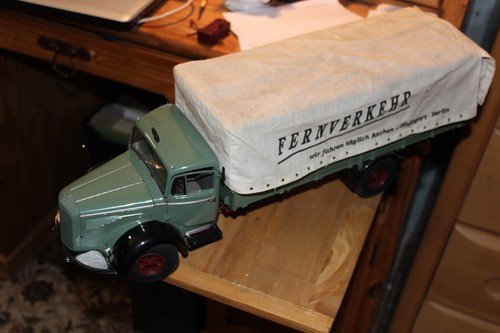 Mercedes benz lkw - mercedes,