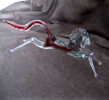 Springendes herumtollendes