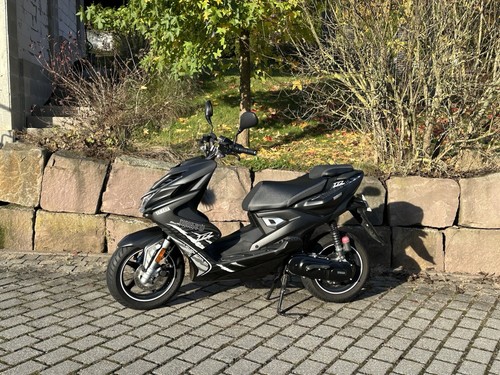 Yamaha aerox edition naked - edition,