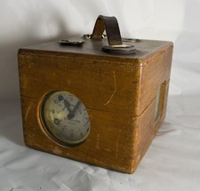 Alte Brieftaubenuhr -