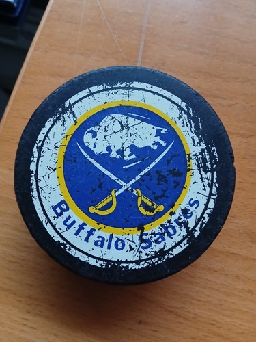Eishockey puck original - eishockey-puck,,