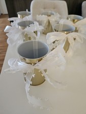 Hochzeits Tisch Deko - Goldene Becher mit Schleifen - 6 Stück 