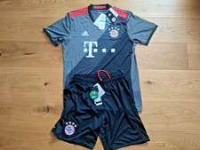 FC Bayern München 2016 2017