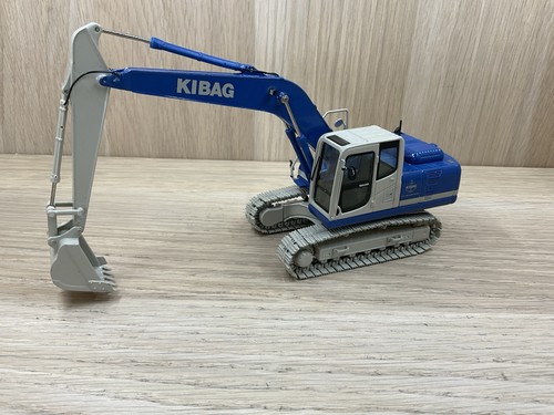 Komatsu 200 nzg 804 - pc, 200-8