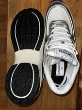 Chanel Runner