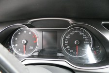 Audi A4 8K Tacho Tachometer