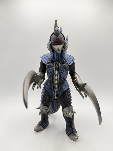 Bandai gigan 2004 standard - bandai,