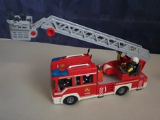 Playmobil Feuerwehr-Leiterfahrzeug 9463