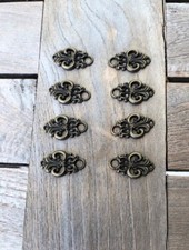 8 Stück altmessing Mieder