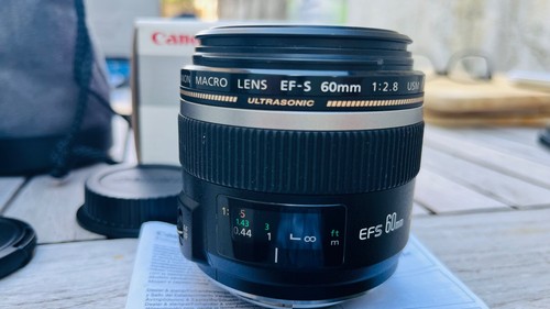 Canon f 2 8 usm - ef-s, f/2.8