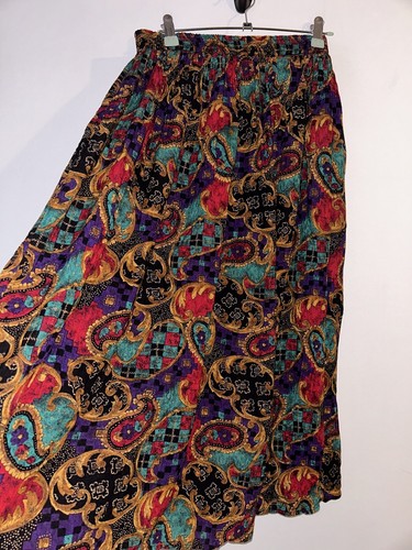 Langer schwarzer paisley rock - langer,