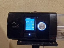 ResMed Air Sense 10 Beatmungsgerät, mit allem Zubehör, 84 Betriebsstunden,