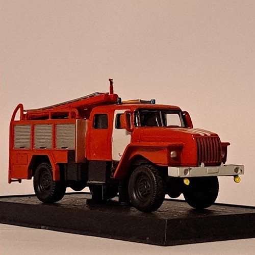 Ural 4x4 feuerwehrauto - ural, 2,0-40