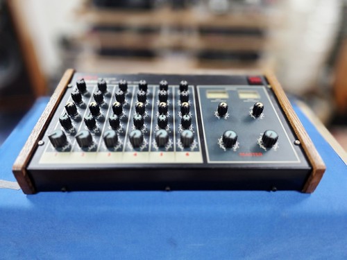 Electronic stereo analog - electronic,