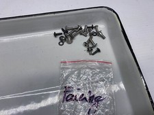 Suzuki SV650 S K4 Verkleidung Schrauben Fairing Bolts Screws (7) 04'