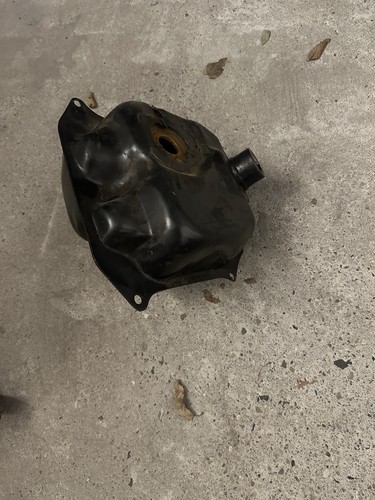 Benzin tank rostig und - tank,