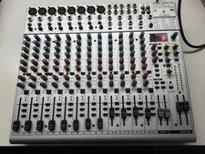 Behringer Eurorack UB 2222 FX Pro - Michpult