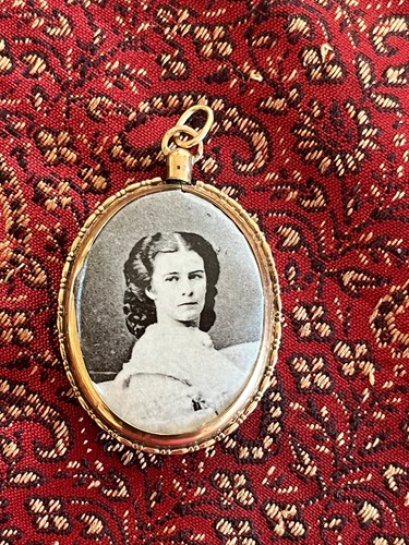 Medaillon medallion anhänger - medaillon,