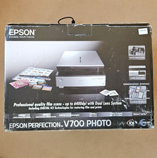 Epson Perfection V700 Flachbett Foto Negativ Film Scanner komplett + Halter