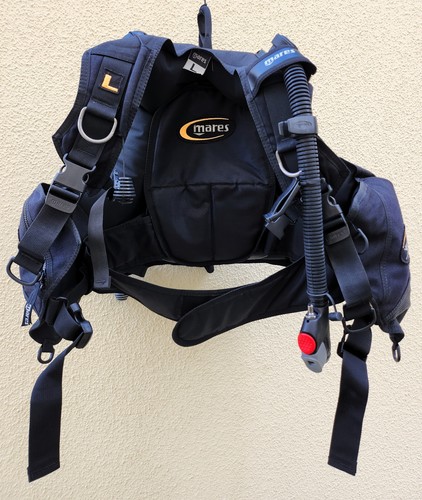 Tauchjacket mares vector - tauchjacket,