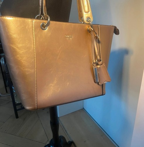 Guess tasche gold - tasche,