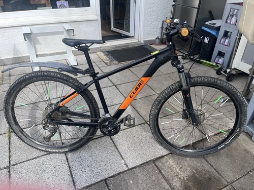 Mountainbike cube black - sl,