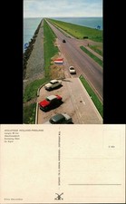 IJsselmeer Autos am Deich AFSLUITDIJK HOLLAND-FRIESLAND IJsselmeer 1960