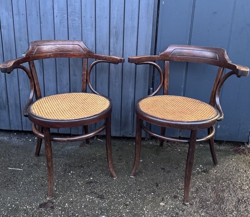 Ein set thonet mudus - 2,