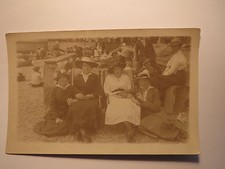 Am Strand - junge Frauen mit