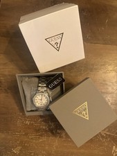 GUESS Damen Armbanduhr