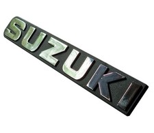 Emblem Suzuki Grill Vorne