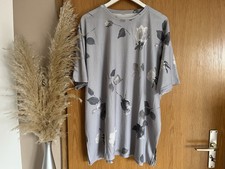 Damen Blusentop ~ Gr. 46 48 ~ grau mit floralem Design ~ Tunika Shirt ~ Top ~