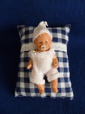 alt antik Konvolut Massepüppchen Schnuller Mütze Anzug Kissen Puppenwagen Stube