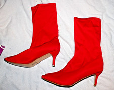 Rote Stiefelette, Gr 43