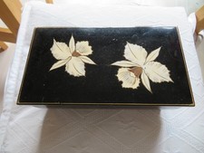 141* Japanische Lackschatulle