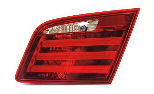 Bmw oem rear light trunk - light,