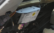 Audi A4 8E B6 Avant Antenne