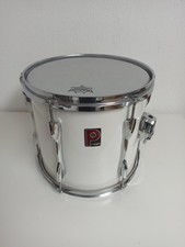 Weißes 12" Tom der Marke Premier mit Remo Fell in gutem Zustand