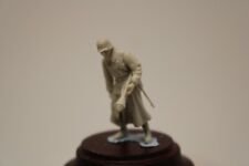 1/48 NWSS 010 SS Soldat mit Mantel und Schnürtarnweste mit Panzerfaust